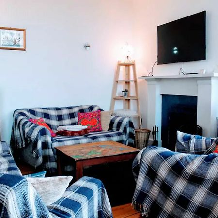 Traditional Apartment Oer The Meadows Edimburgo Exterior foto